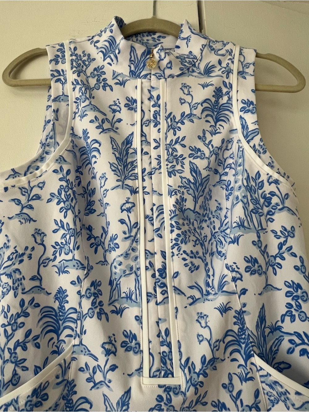 NWT Lilly Pulitzer UPF 50+ Luxletic Kathy Golf Dress "Tall Tales" / Size 8 - Picture 10 of 16